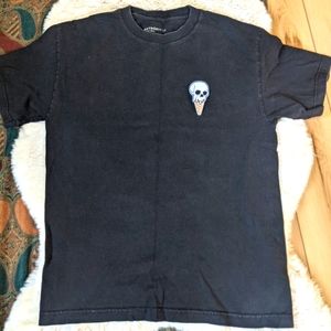 Skull ice cream t shirt Medium